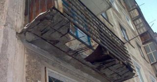 Демонтаж балкона Кондопога, цена от 2974 руб.