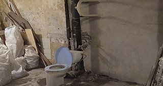 Демонтаж сантехкабины в панельном доме - цена от 1044 рублей | Сварной-Кнп